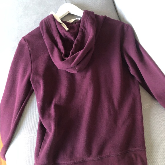 Women’s PINK maroon shirt size XS - Picture 3 of 3